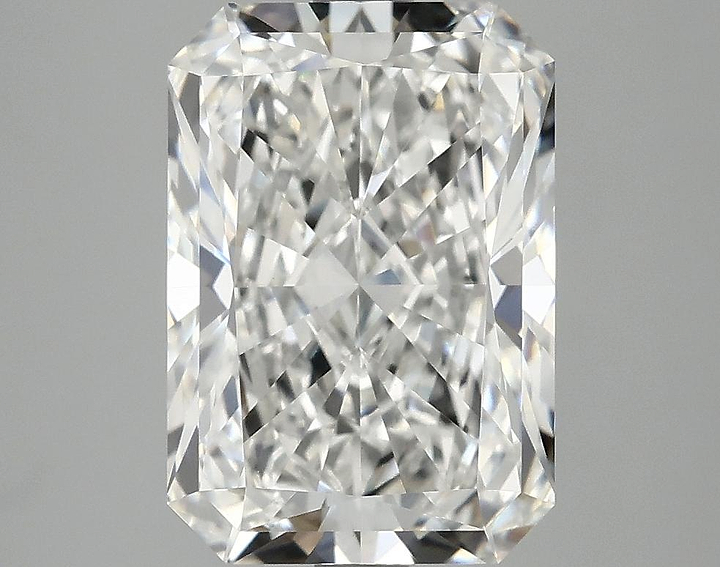 4.17 Carat Radiant Shaped Ideal Cut VS1 IGI Certified Lab Grown Diamond