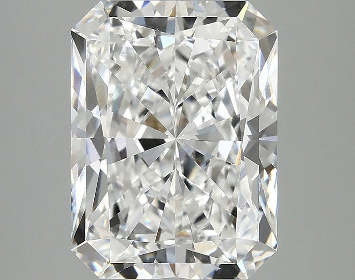 4.07 Carat Radiant Shaped Excellent Cut VVS2 IGI Certified Lab Grown Diamond
