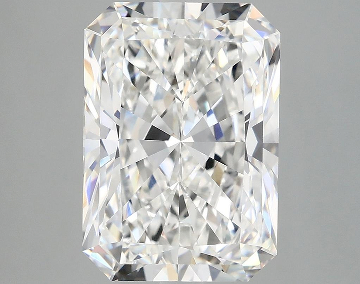 4.98 Carat Radiant Shaped Ideal Cut VVS2 IGI Certified Lab Grown Diamond
