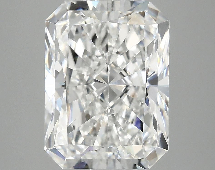 4.08 Carat Radiant Shaped Excellent Cut VVS2 IGI Certified Lab Grown Diamond