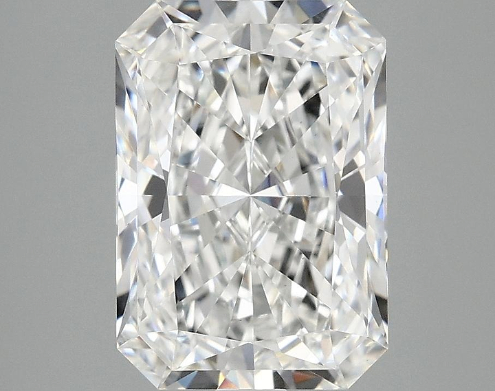 3.07 Carat Radiant Shaped Ideal Cut VS1 IGI Certified Lab Grown Diamond