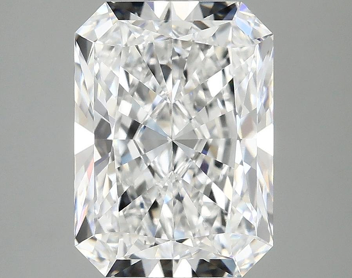 3.59 Carat Radiant Shaped Excellent Cut VVS2 IGI Certified Lab Grown Diamond
