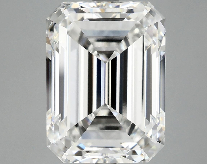 7.95 Carat Emerald Shaped Excellent Cut VVS2 IGI Certified Lab Grown Diamond