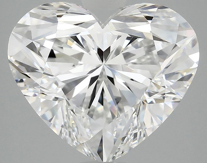5.04 Carat Heart Shaped Excellent Cut VS1 IGI Certified Lab Grown Diamond