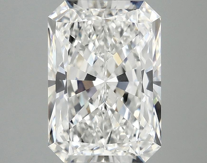 3.03 Carat Radiant Shaped Ideal Cut VVS2 IGI Certified Lab Grown Diamond