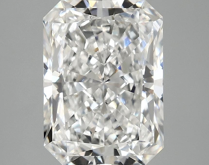3.03 Carat Radiant Shaped Excellent Cut VS1 IGI Certified Lab Grown Diamond