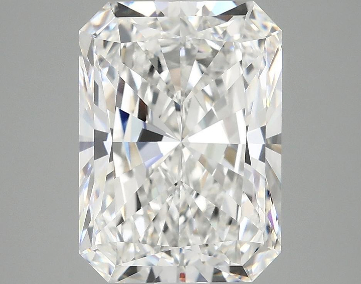 4.1 Carat Radiant Shaped Excellent Cut VVS2 IGI Certified Lab Grown Diamond