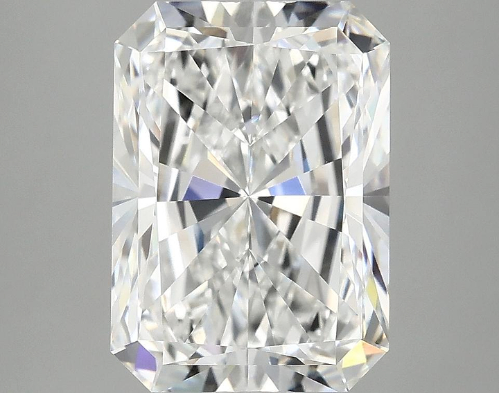 3.98 Carat Radiant Shaped Ideal Cut VVS2 IGI Certified Lab Grown Diamond