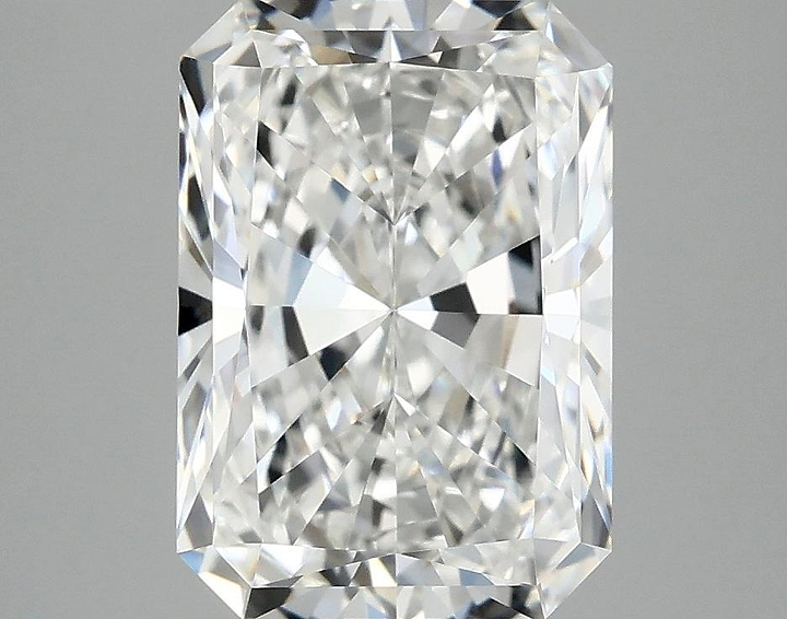3.78 Carat Radiant Shaped Ideal Cut VVS2 IGI Certified Lab Grown Diamond