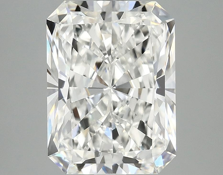 4.05 Carat Radiant Shaped Excellent Cut VVS2 IGI Certified Lab Grown Diamond