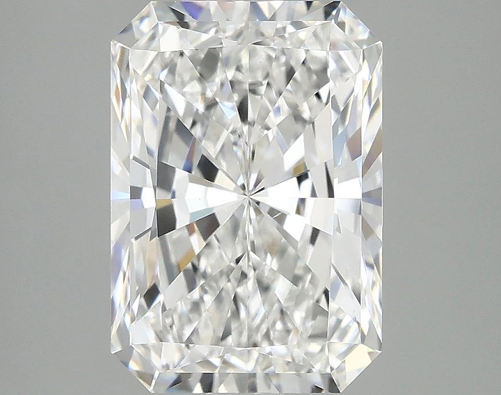 3.96 Carat Radiant Shaped Ideal Cut VS1 IGI Certified Lab Grown Diamond