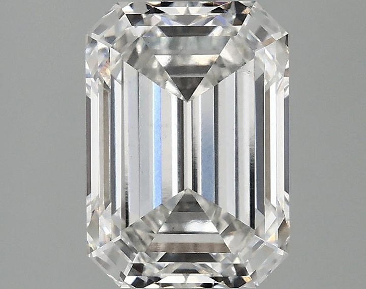 3.1 Carat Emerald Shaped Ideal Cut VS2 IGI Certified Lab Grown Diamond