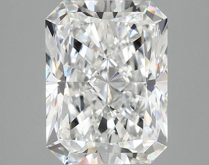 3.06 Carat Radiant Shaped Excellent Cut VS1 IGI Certified Lab Grown Diamond