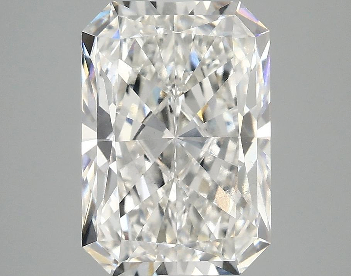 3.07 Carat Radiant Shaped Ideal Cut VS2 IGI Certified Lab Grown Diamond