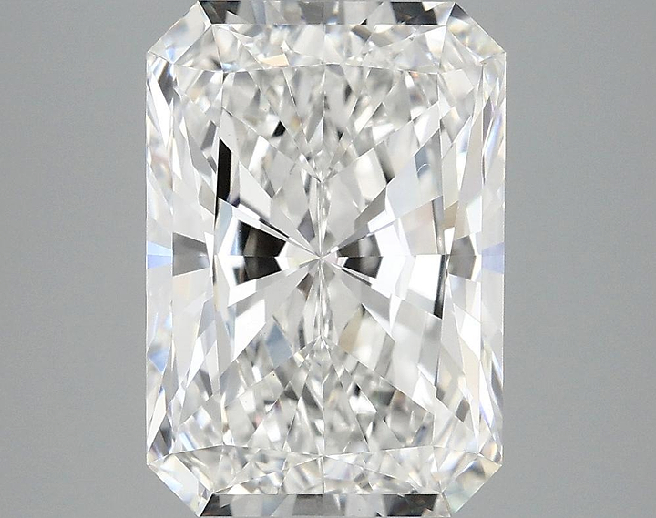 4.04 Carat Radiant Shaped Ideal Cut VVS2 IGI Certified Lab Grown Diamond