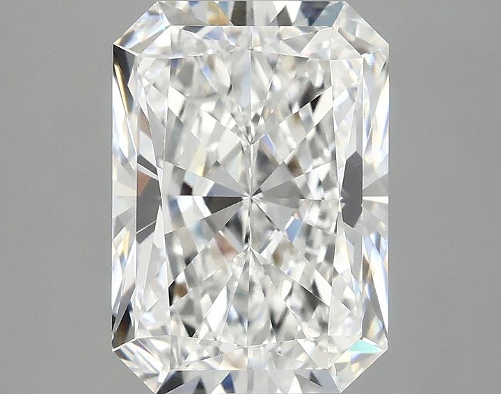 3.28 Carat Radiant Shaped Ideal Cut VVS2 IGI Certified Lab Grown Diamond