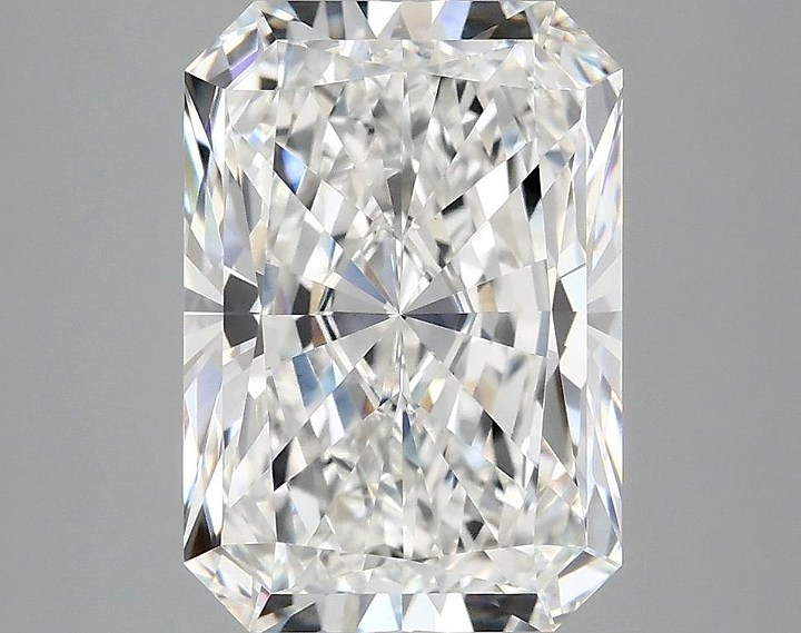4.07 Carat Radiant Shaped Ideal Cut VVS2 IGI Certified Lab Grown Diamond