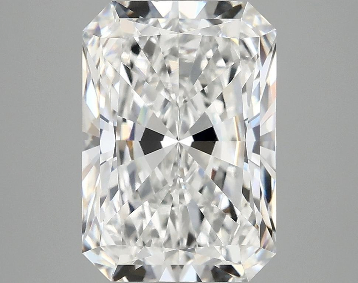 3.96 Carat Radiant Shaped Ideal Cut VVS2 IGI Certified Lab Grown Diamond