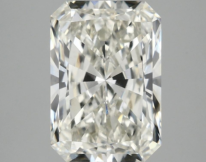 3.05 Carat Radiant Shaped Ideal Cut VS1 IGI Certified Lab Grown Diamond