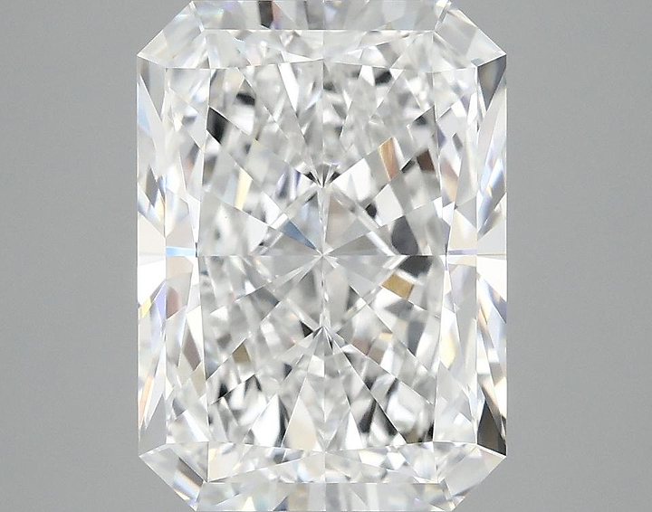 4.08 Carat Radiant Shaped Excellent Cut VVS2 IGI Certified Lab Grown Diamond