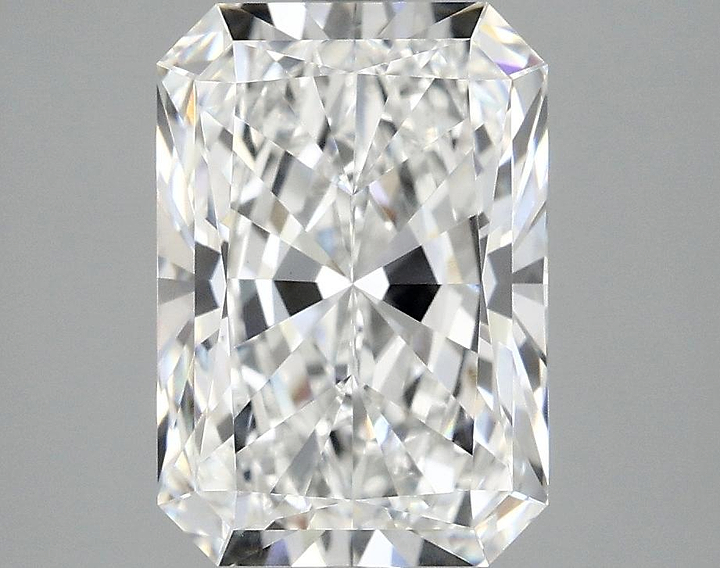3.54 Carat Radiant Shaped Ideal Cut VVS2 IGI Certified Lab Grown Diamond