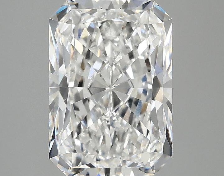 3.06 Carat Radiant Shaped Ideal Cut VVS2 IGI Certified Lab Grown Diamond