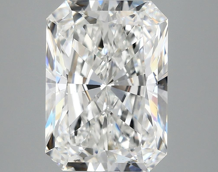 4.05 Carat Radiant Shaped Ideal Cut VS2 IGI Certified Lab Grown Diamond