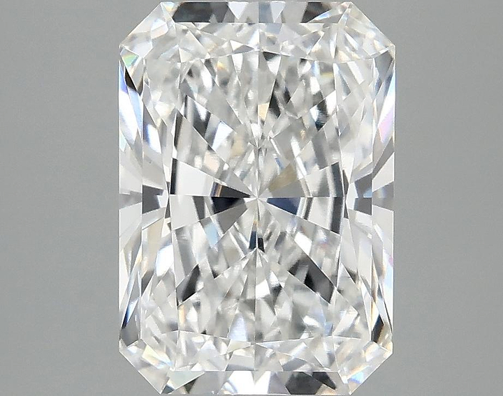 3.08 Carat Radiant Shaped Ideal Cut VS1 IGI Certified Lab Grown Diamond
