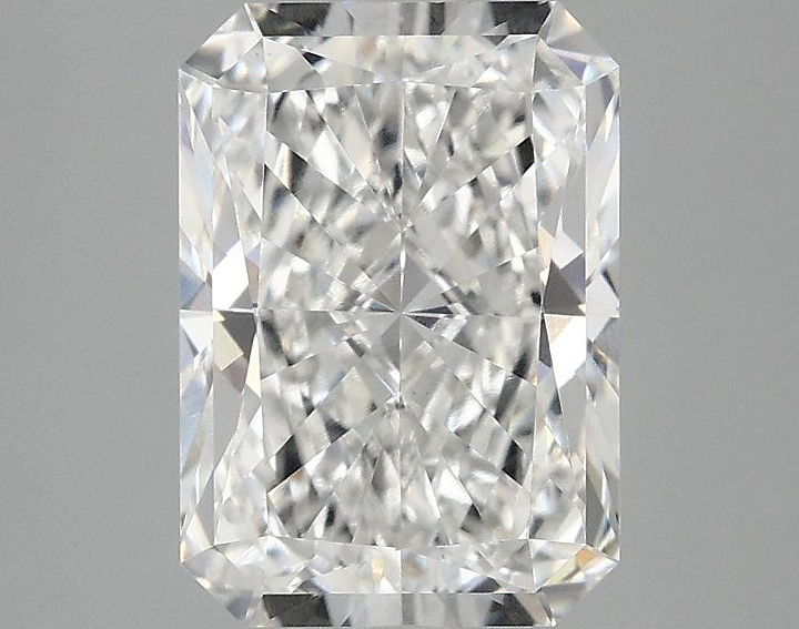 2.99 Carat Radiant Shaped Ideal Cut VVS2 IGI Certified Lab Grown Diamond