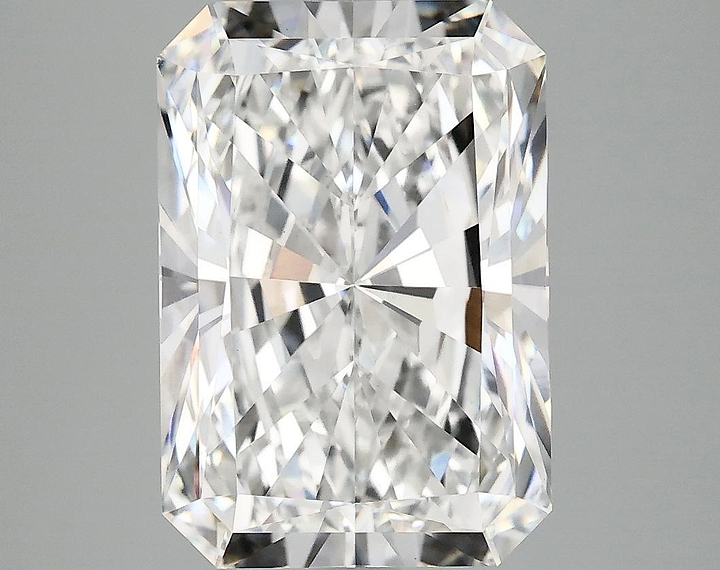 4.99 Carat Radiant Shaped Ideal Cut VVS2 IGI Certified Lab Grown Diamond