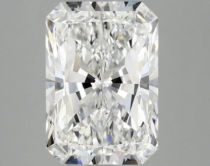 3.09 Carat Radiant Shaped Ideal Cut VS1 IGI Certified Lab Grown Diamond