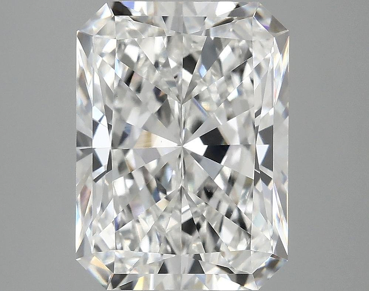 4.04 Carat Radiant Shaped Excellent Cut VS1 IGI Certified Lab Grown Diamond
