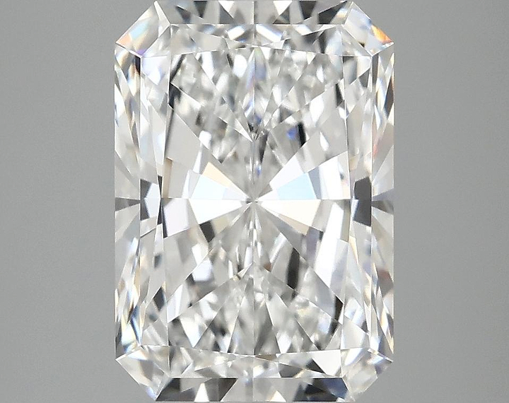 3.99 Carat Radiant Shaped Ideal Cut VVS2 IGI Certified Lab Grown Diamond