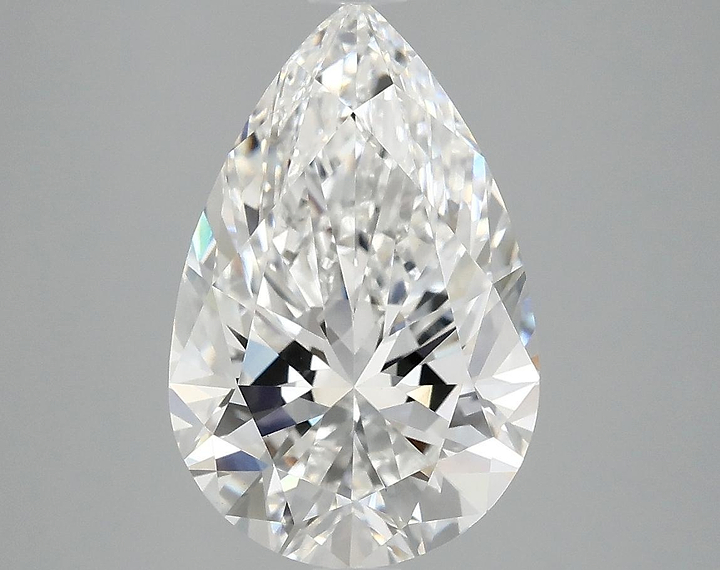 4.0 Carat Pear Shaped Ideal Cut VVS2 IGI Certified Lab Grown Diamond