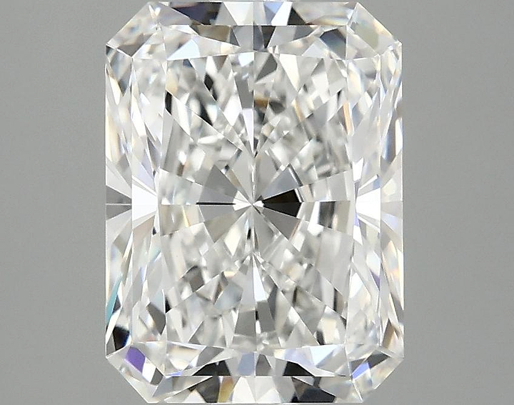 3.02 Carat Radiant Shaped Excellent Cut VVS2 IGI Certified Lab Grown Diamond