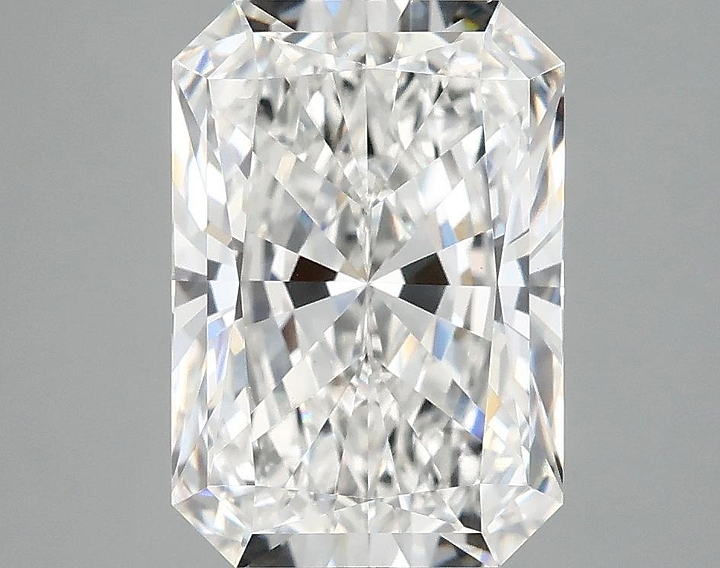 4.09 Carat Radiant Shaped Ideal Cut VVS2 IGI Certified Lab Grown Diamond