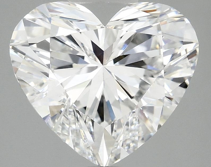 3.09 Carat Heart Shaped Ideal Cut VVS2 IGI Certified Lab Grown Diamond