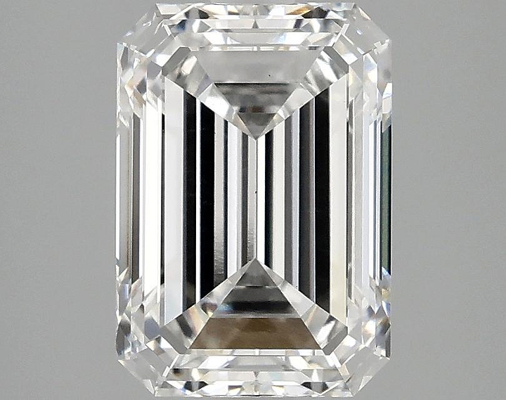 2.51 Carat Emerald Shaped Ideal Cut VS1 IGI Certified Lab Grown Diamond