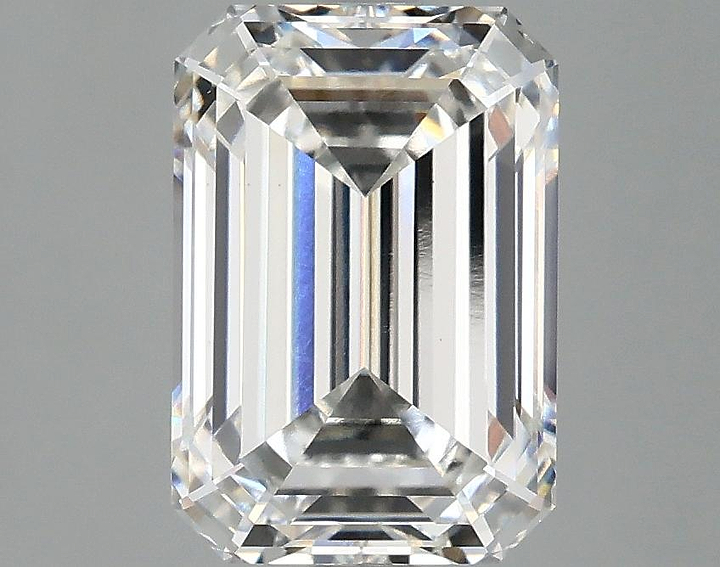 2.85 Carat Emerald Shaped Ideal Cut VS1 IGI Certified Lab Grown Diamond