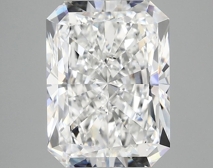 4.06 Carat Radiant Shaped Excellent Cut VVS2 IGI Certified Lab Grown Diamond