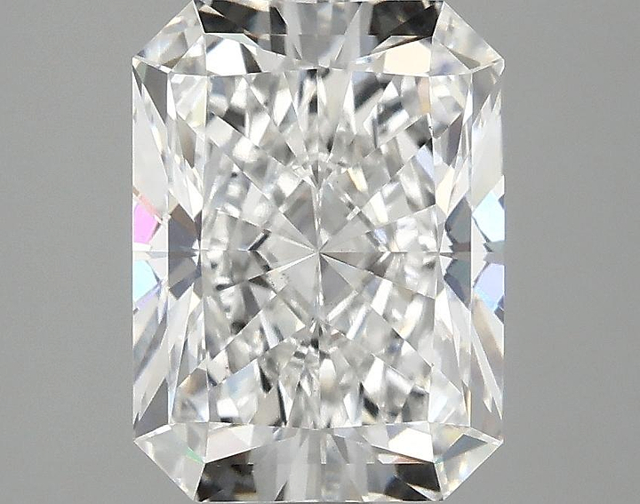 2.91 Carat Radiant Shaped Excellent Cut VS1 IGI Certified Lab Grown Diamond