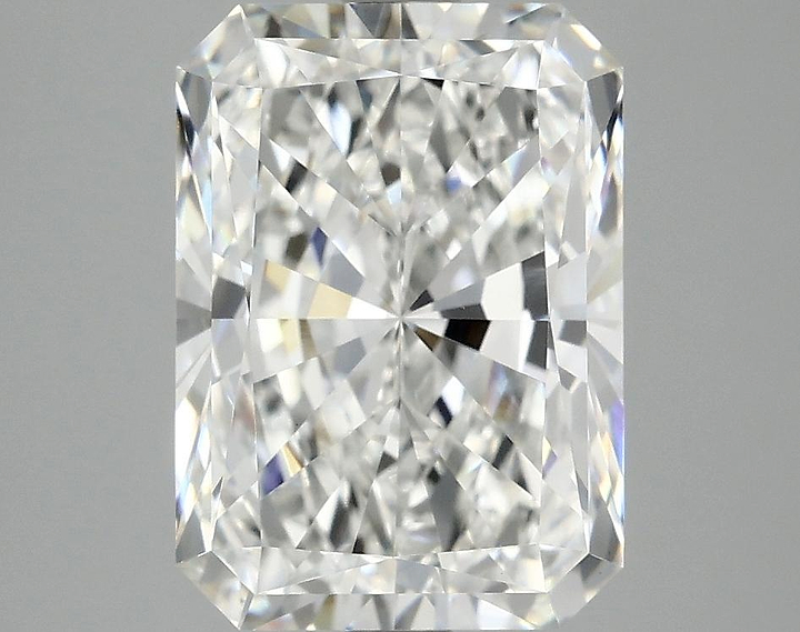 3.96 Carat Radiant Shaped Ideal Cut VS1 IGI Certified Lab Grown Diamond