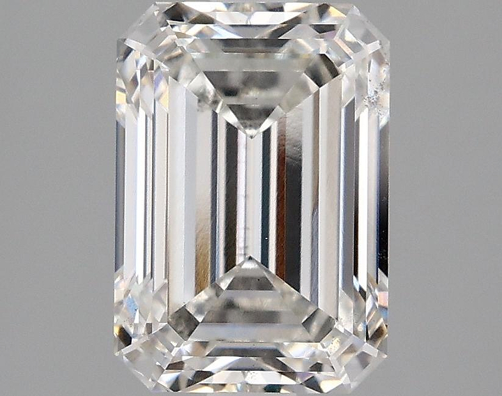 2.52 Carat Emerald Shaped Ideal Cut SI1 IGI Certified Lab Grown Diamond