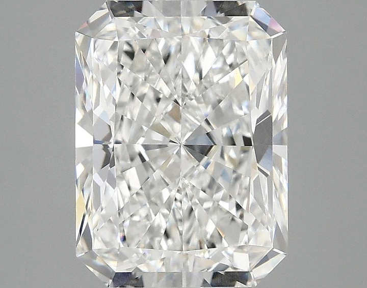 3.06 Carat Radiant Shaped Excellent Cut VVS2 IGI Certified Lab Grown Diamond