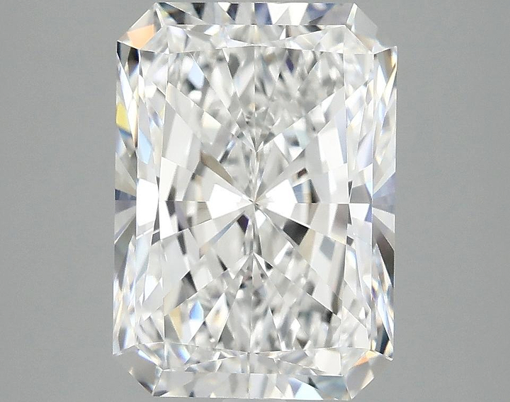 4.01 Carat Radiant Shaped Ideal Cut VVS2 IGI Certified Lab Grown Diamond
