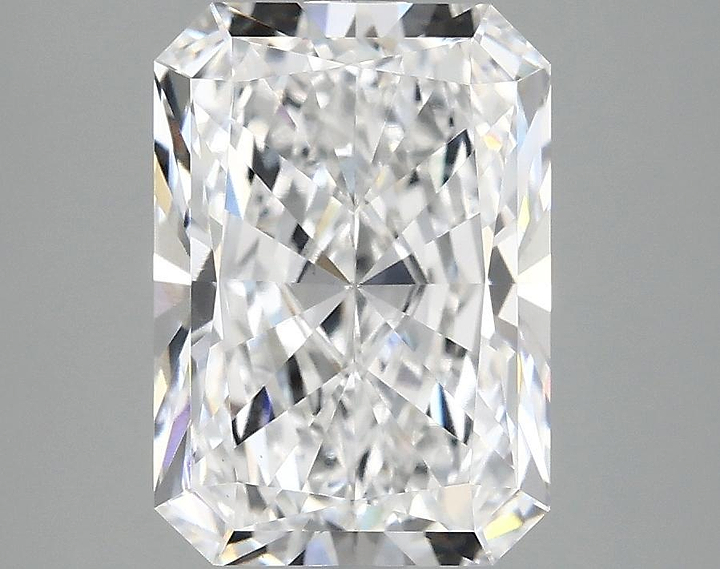 3.03 Carat Radiant Shaped Ideal Cut VS1 IGI Certified Lab Grown Diamond