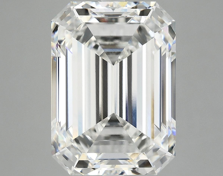 8.08 Carat Emerald Shaped Excellent Cut VVS2 IGI Certified Lab Grown Diamond