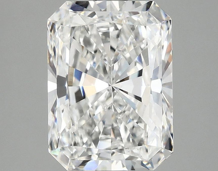 3.08 Carat Radiant Shaped Excellent Cut VVS2 IGI Certified Lab Grown Diamond