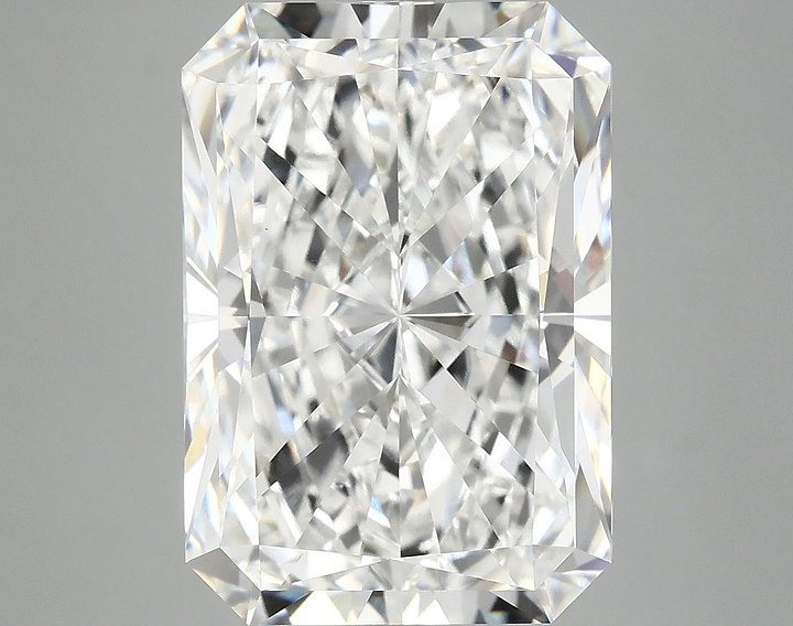 8.79 Carat Radiant Shaped Ideal Cut VVS2 IGI Certified Lab Grown Diamond