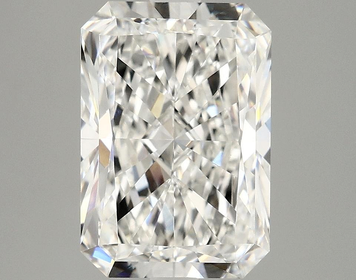 3.94 Carat Radiant Shaped Ideal Cut VS1 IGI Certified Lab Grown Diamond